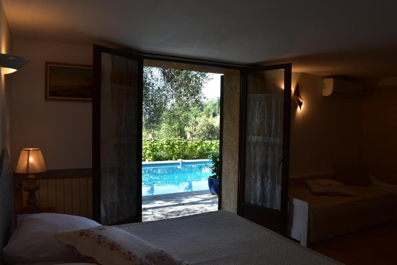 Chambre D'Hote Chez Dany - Мужен Экстерьер фото